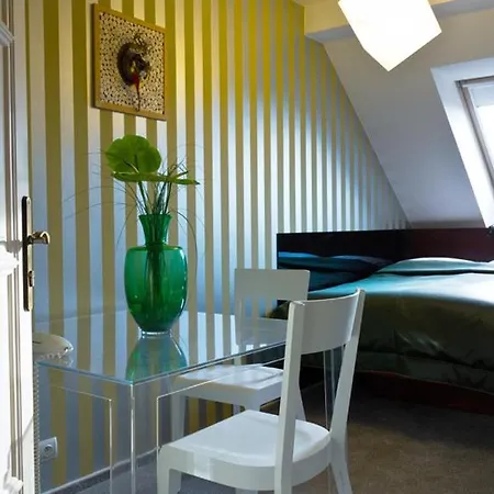 Arx & Wellness Guest house 4*