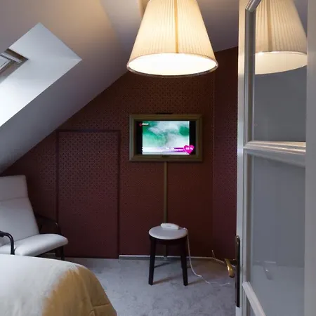 Arx & Wellness Self Check-in 4*