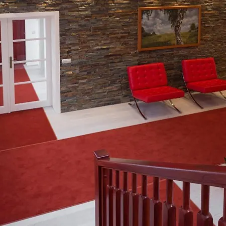 Arx & Wellness Self Check-in 4* Chrudim