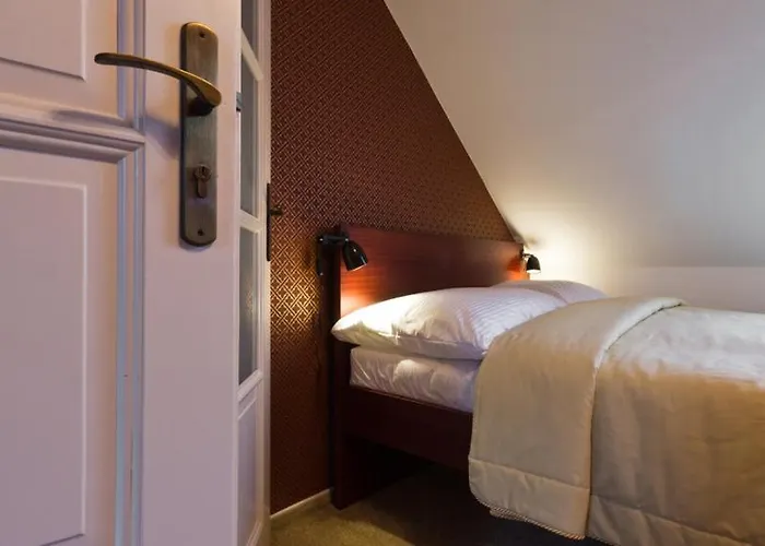 Pensjonat Arx & Wellness Self Check-in Chrudim