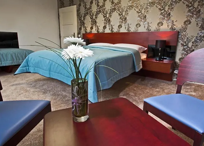 Arx & Wellness Self Check-in 4*